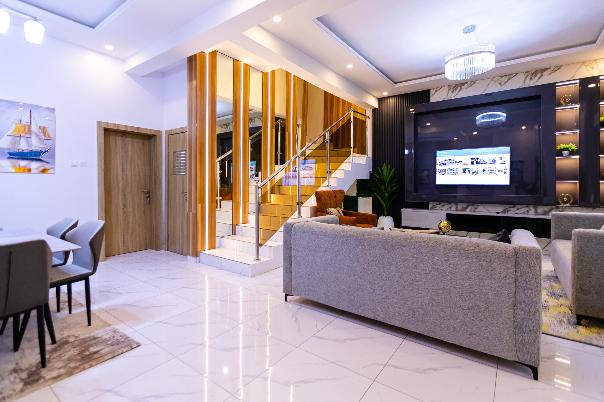 Terrace 2 Bedroom Duplex + BQ